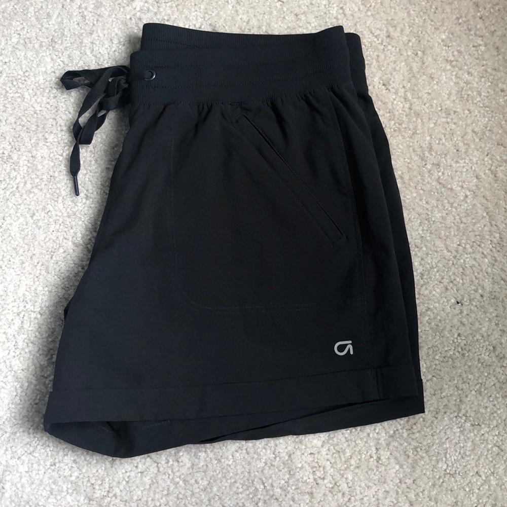 Gap active shorts